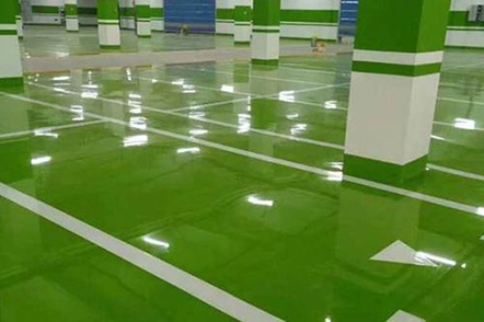 環氧地坪施工時碰上地面潮濕要怎么處理？